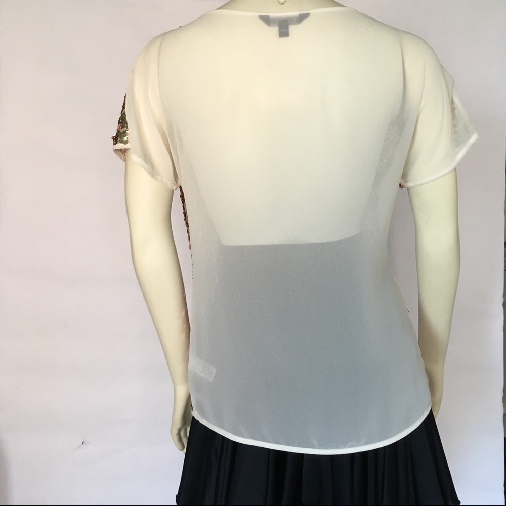 Express Mesh Spangle Top - Picture 2 of 7